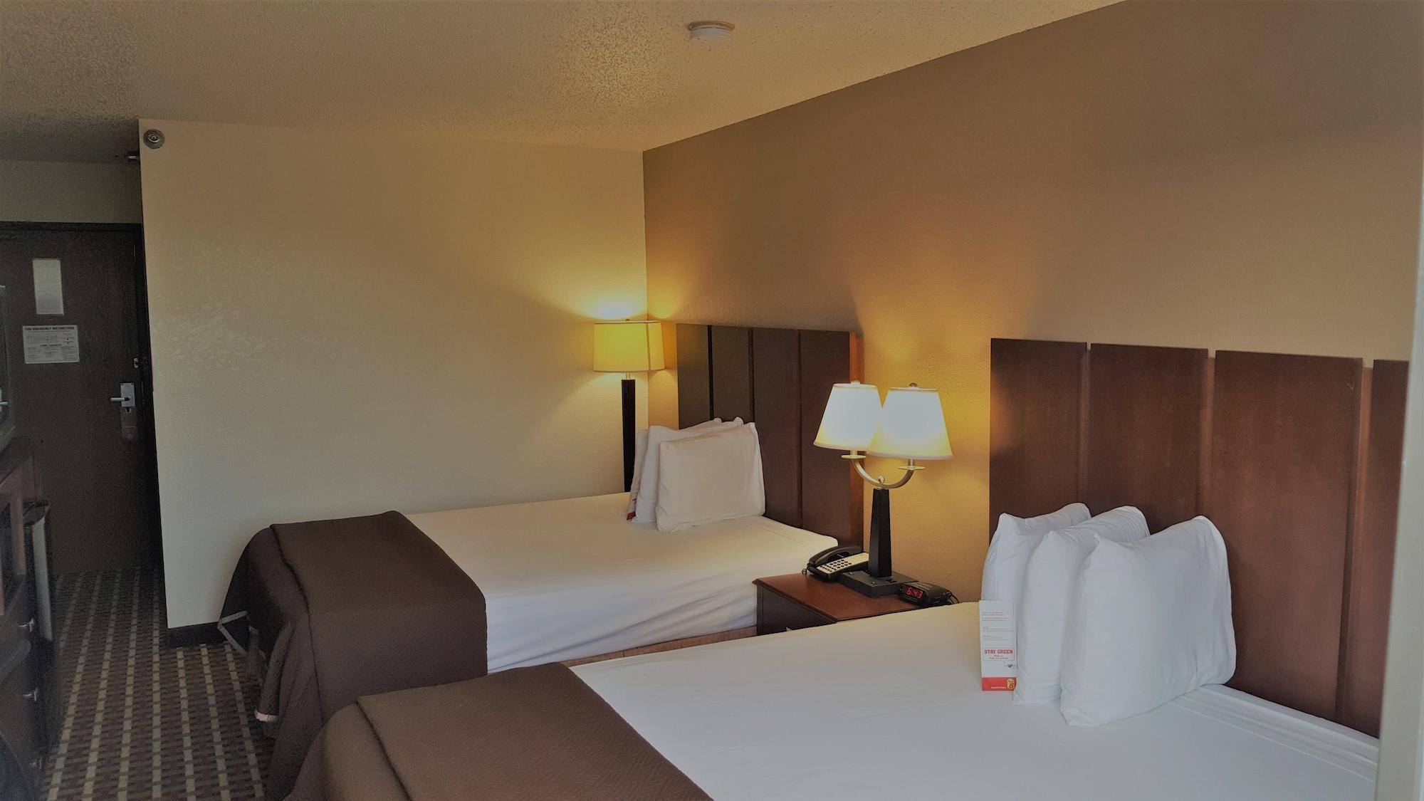 Super 8 by Wyndham Harlingen TX Hotell Eksteriør bilde
